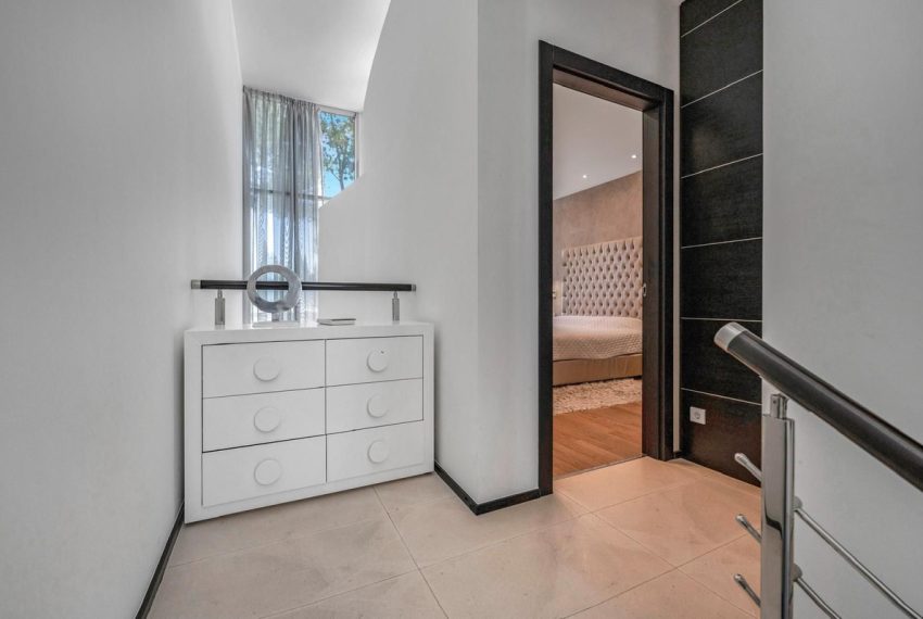 R5199784-Townhouse-For-Sale-Sierra-Blanca-Terraced-2-Beds-322-Built-4