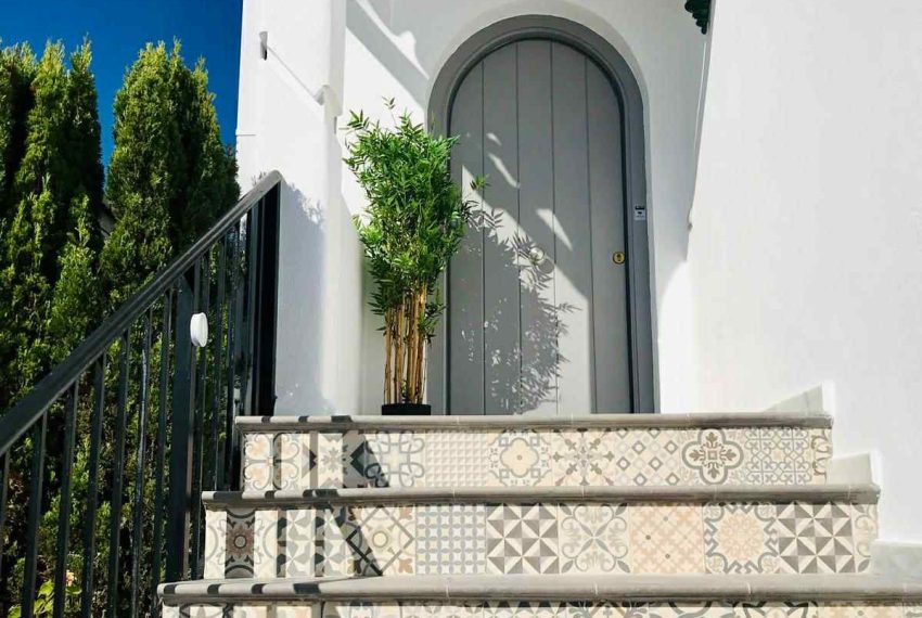 R5200192-Villa-For-Sale-Elviria-Detached-5-Beds-207-Built-7