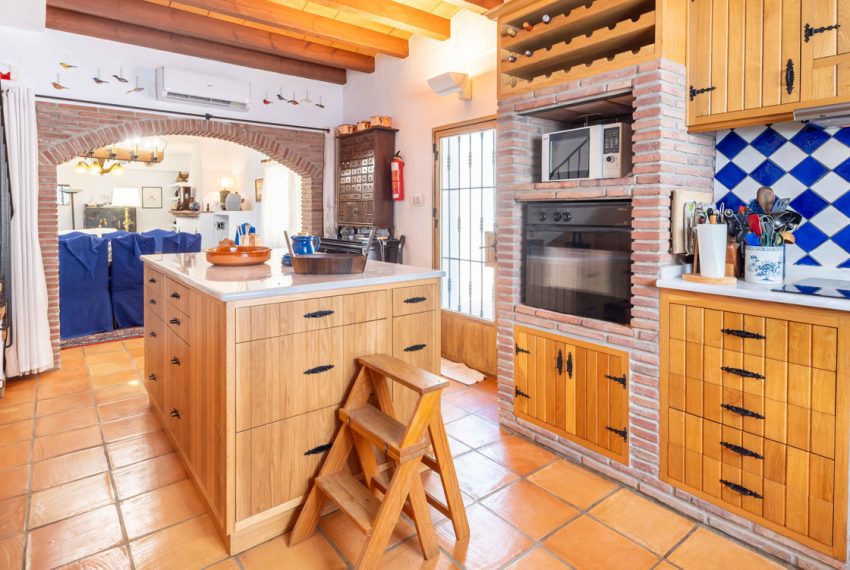 R5200264-Villa-For-Sale-Mijas-Detached-5-Beds-322-Built-2