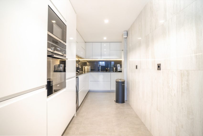 R5200330-Apartment-For-Sale-Los-Arqueros-Penthouse-2-Beds-168-Built-5