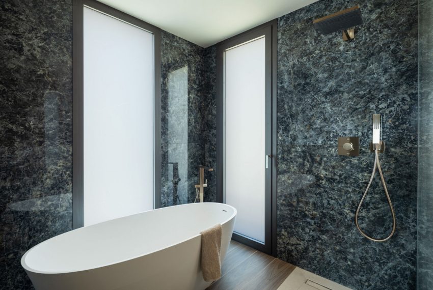 R5200333-Villa-For-Sale-Los-Flamingos-Detached-5-Beds-540-Built-16