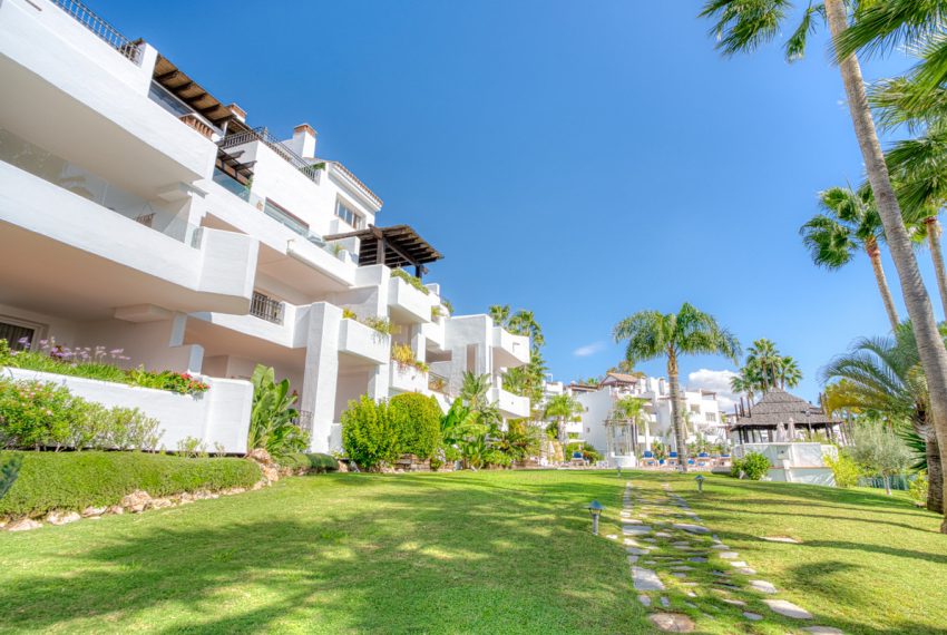 R5200378-Apartment-For-Sale-Nueva-Andalucia-Middle-Floor-2-Beds-150-Built-16