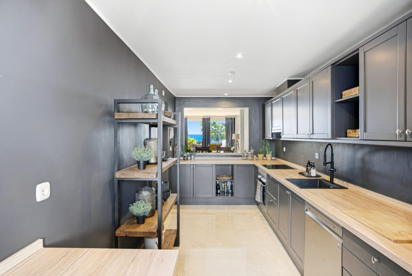 R5200378-Apartment-For-Sale-Nueva-Andalucia-Middle-Floor-2-Beds-150-Built-3