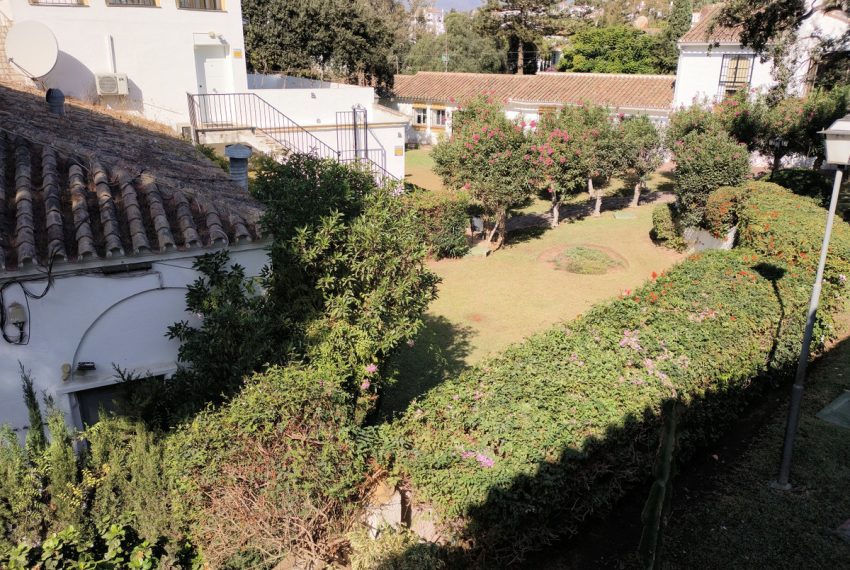 R5200438-Villa-For-Sale-Elviria-Semi-Detached-2-Beds-108-Built-13