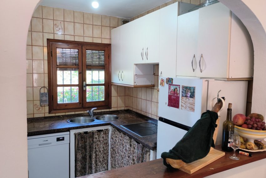 R5200438-Villa-For-Sale-Elviria-Semi-Detached-2-Beds-108-Built-5