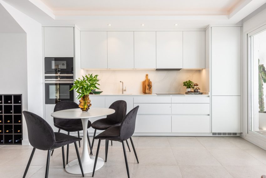 R5201947-Apartment-For-Sale-Nueva-Andalucia-Penthouse-Duplex-3-Beds-135-Built-3