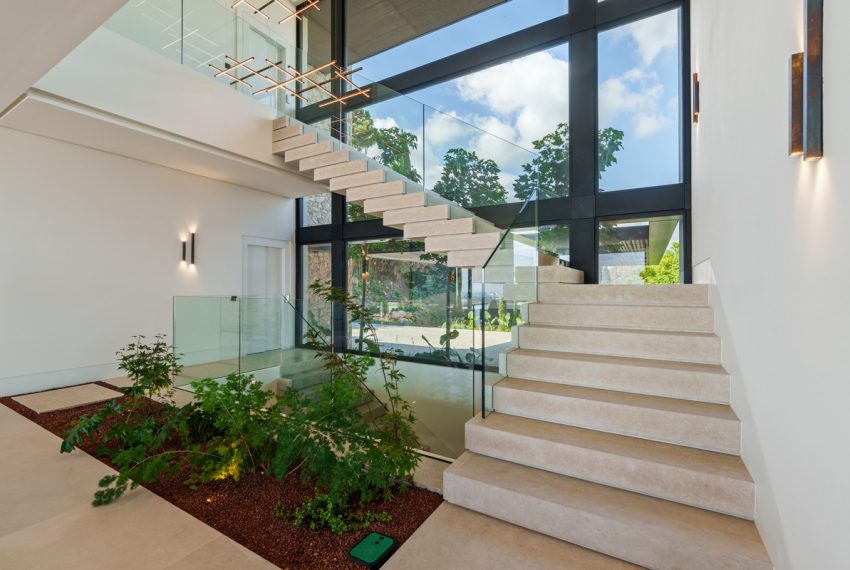 R5202013-Villa-For-Sale-Benahavis-Detached-8-Beds-1696-Built-18