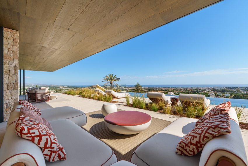 R5202013-Villa-For-Sale-Benahavis-Detached-8-Beds-1696-Built-3