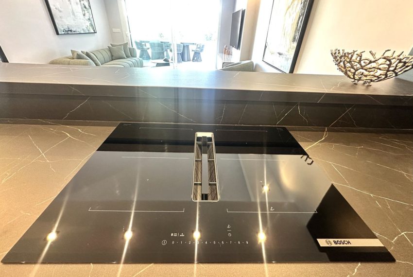 R5202604-Apartment-For-Sale-Nueva-Andalucia-Middle-Floor-3-Beds-120-Built-12