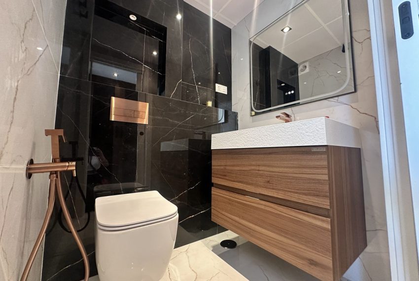 R5202604-Apartment-For-Sale-Nueva-Andalucia-Middle-Floor-3-Beds-120-Built-19