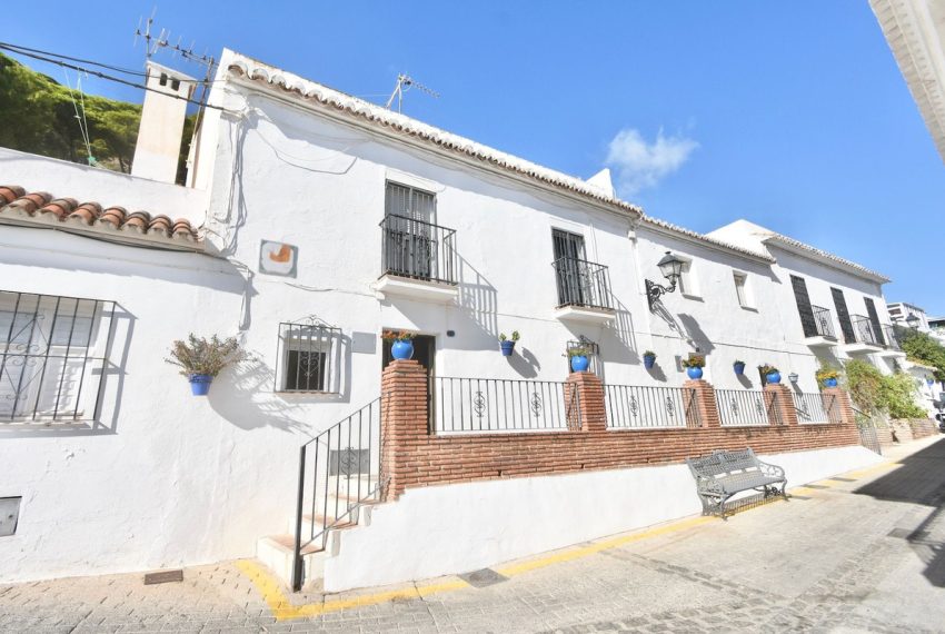 R5202898-Villa-For-Sale-Mijas-Semi-Detached-3-Beds-213-Built