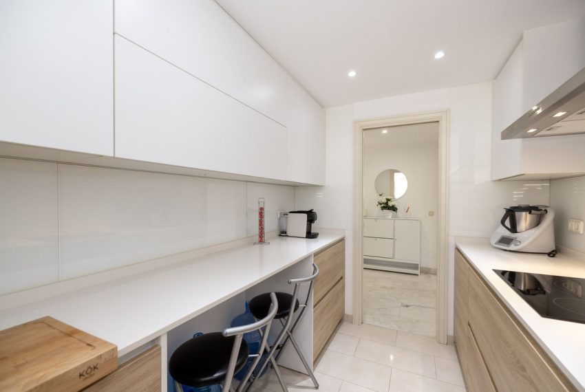 R5203030-Apartment-For-Sale-Puerto-Banus-Middle-Floor-3-Beds-136-Built-19