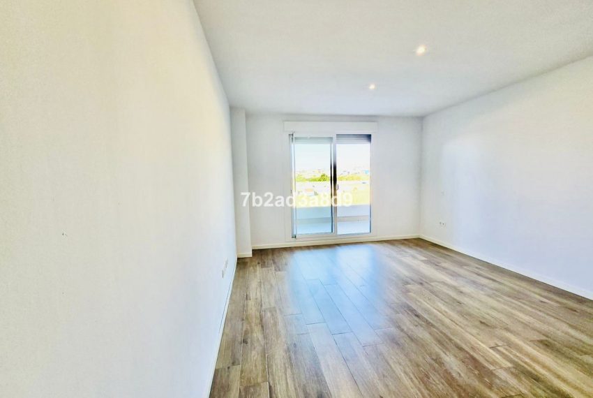 R5203078-Apartment-For-Sale-Nueva-Andalucia-Middle-Floor-3-Beds-108-Built-2