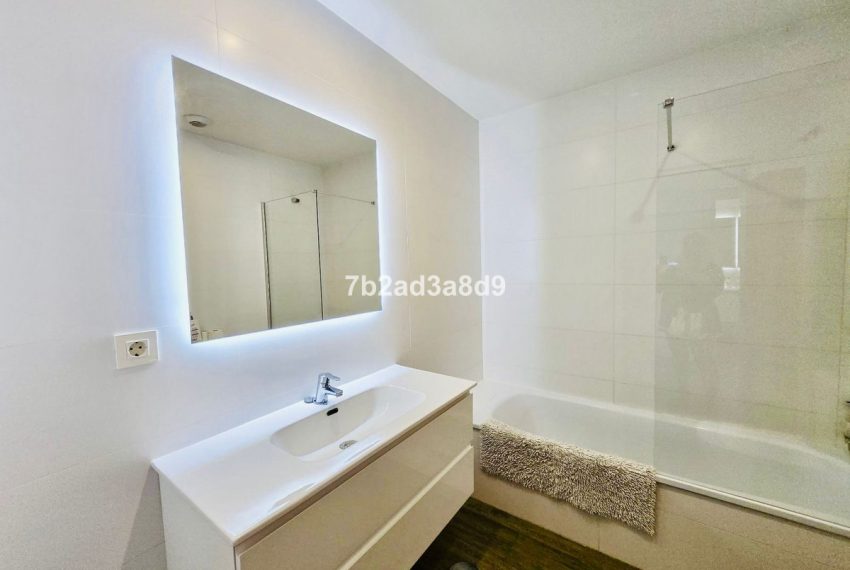 R5203078-Apartment-For-Sale-Nueva-Andalucia-Middle-Floor-3-Beds-108-Built-6