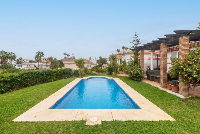 R5203168-Villa-For-Sale-Mijas-Costa-Detached-3-Beds-236-Built-2