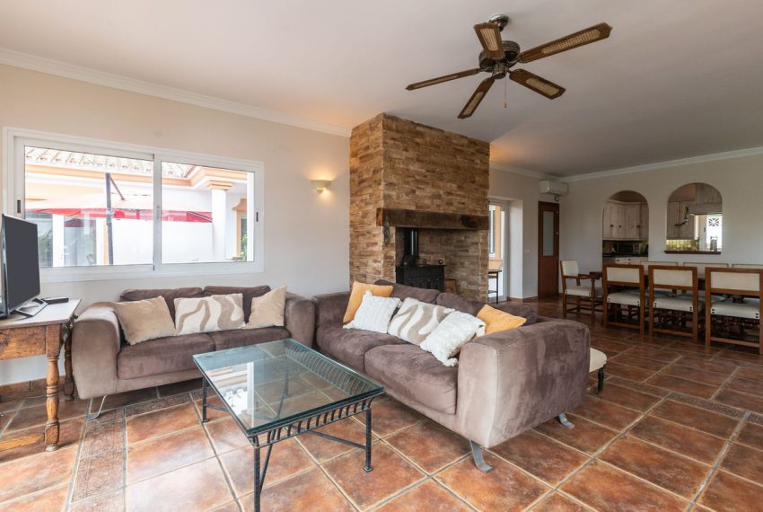 R5203168-Villa-For-Sale-Mijas-Costa-Detached-3-Beds-236-Built-7