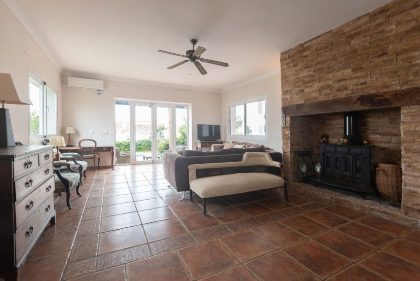 R5203168-Villa-For-Sale-Mijas-Costa-Detached-3-Beds-236-Built-9