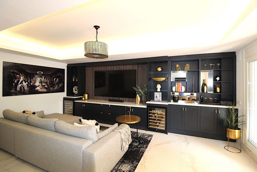 R5203198-Apartment-For-Sale-San-Pedro-de-Alcantara-Ground-Floor-4-Beds-179-Built-4