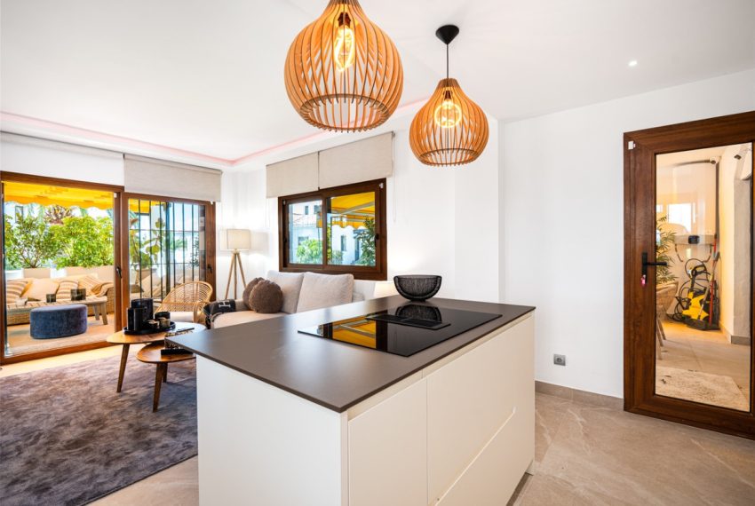 R5203297-Apartment-For-Sale-Nueva-Andalucia-Ground-Floor-3-Beds-163-Built-6