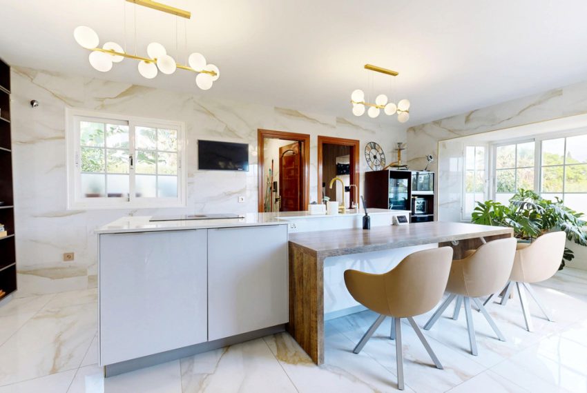 R5203342-Villa-For-Sale-Guadalmina-Alta-Detached-7-Beds-357-Built-19