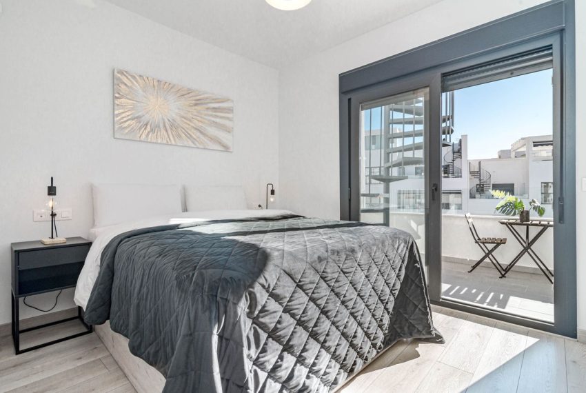 R5204629-Apartment-For-Sale-Estepona-Penthouse-2-Beds-88-Built-12