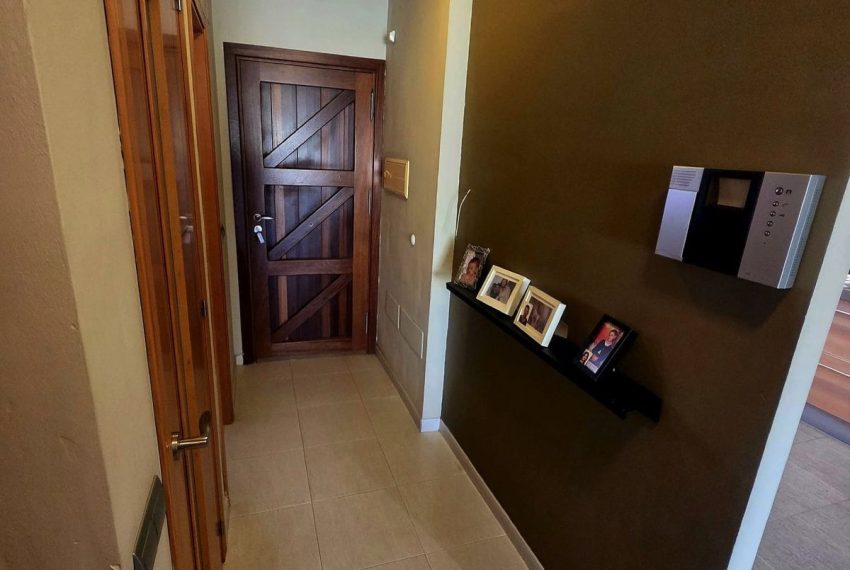 R5204659-Villa-For-Sale-Estepona-Semi-Detached-3-Beds-300-Built-12