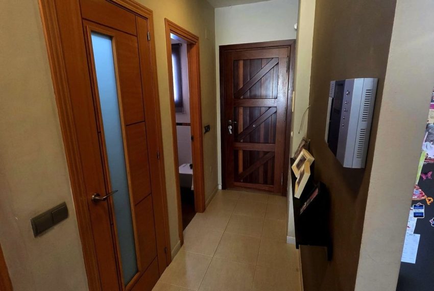 R5204659-Villa-For-Sale-Estepona-Semi-Detached-3-Beds-300-Built-13