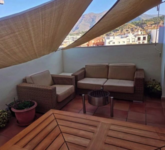 R5204659-Image 1-Semi Detached - 3 Beds - 300 Built