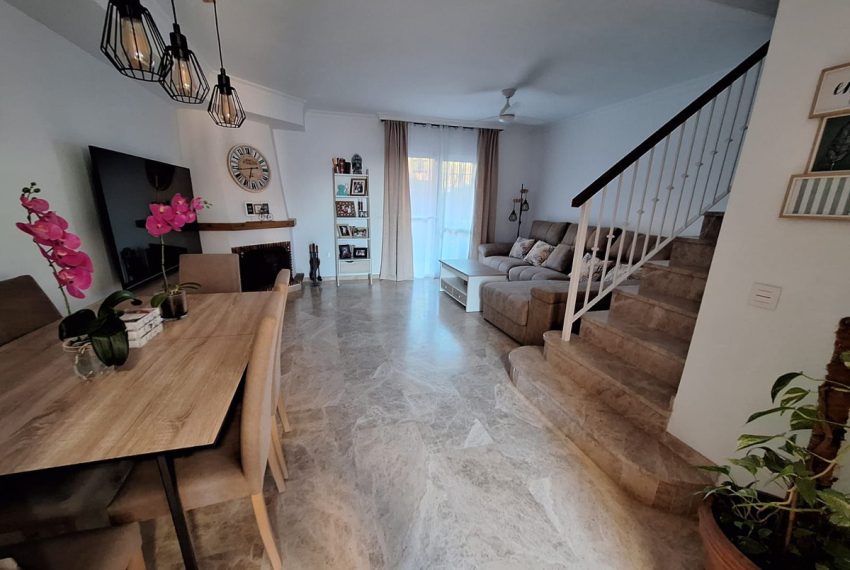 R5204749-Townhouse-For-Sale-Marbella-Terraced-4-Beds-208-Built-3