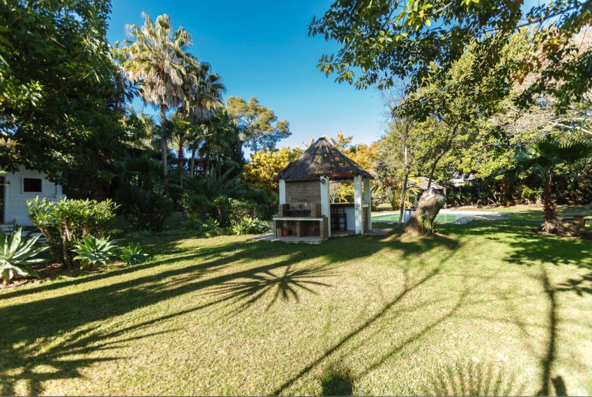 R5204800-Villa-For-Sale-Guadalmina-Baja-Detached-6-Beds-446-Built-2