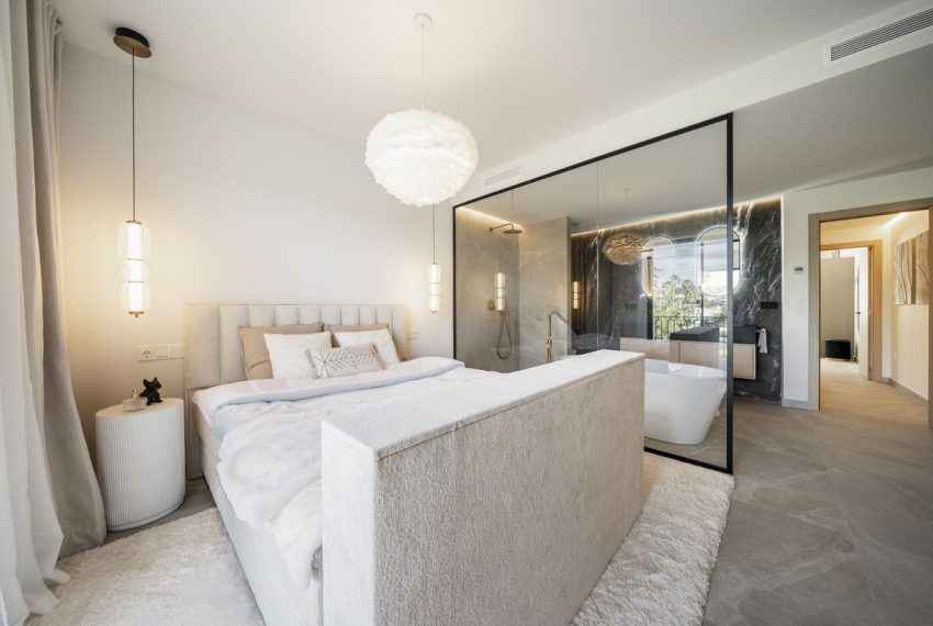 R5204818-Townhouse-For-Sale-Nueva-Andalucia-Terraced-4-Beds-230-Built-10