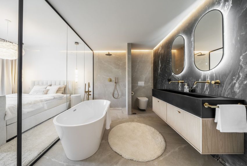 R5204818-Townhouse-For-Sale-Nueva-Andalucia-Terraced-4-Beds-230-Built-18