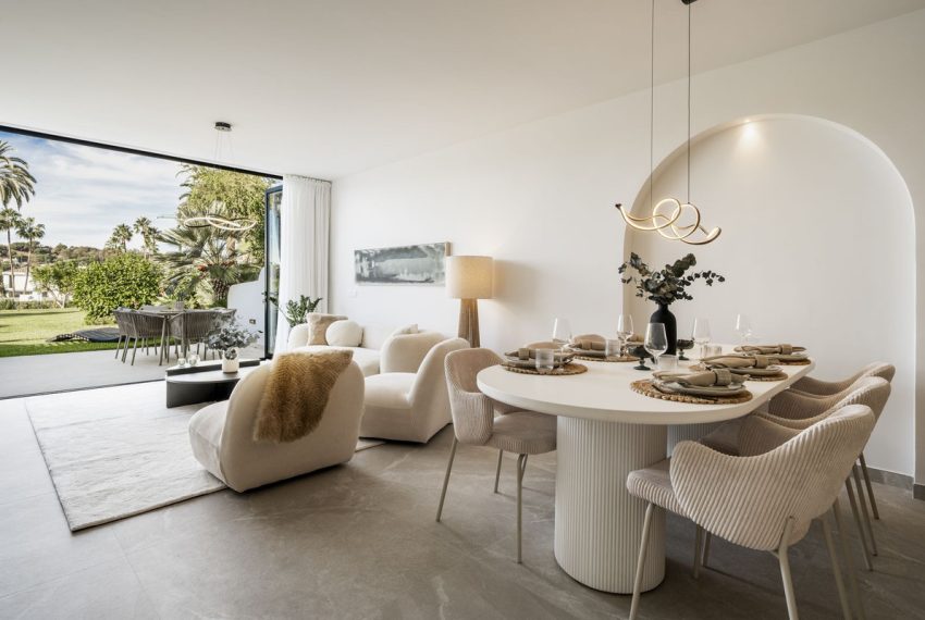 R5204818-Townhouse-For-Sale-Nueva-Andalucia-Terraced-4-Beds-230-Built-3