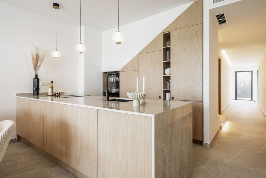 R5204818-Townhouse-For-Sale-Nueva-Andalucia-Terraced-4-Beds-230-Built-5