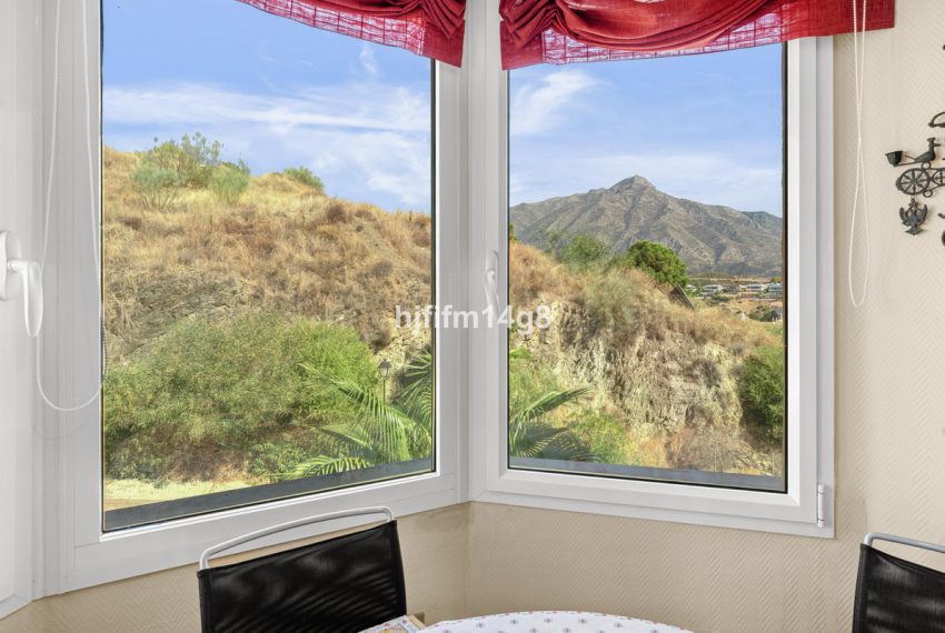 R5204881-Apartment-For-Sale-Nueva-Andalucia-Penthouse-Duplex-3-Beds-256-Built-8