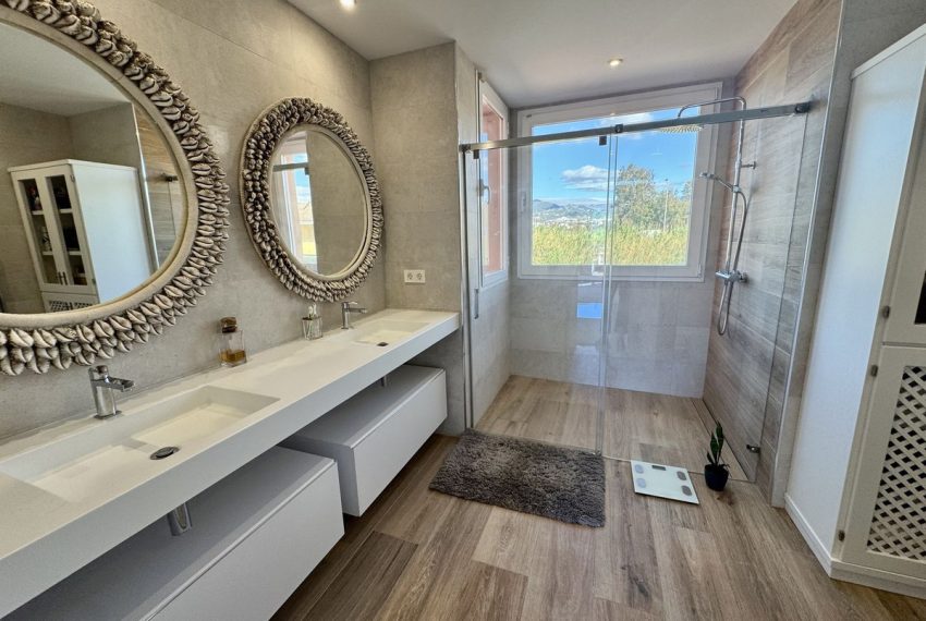 R5205988-Apartment-For-Sale-Guadalmina-Baja-Penthouse-Duplex-4-Beds-249-Built-19