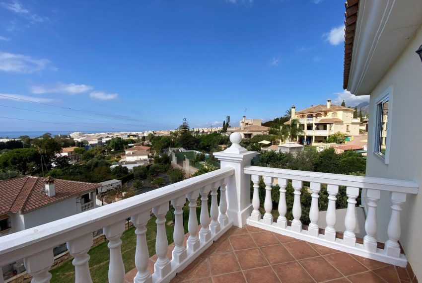 R5207791-Villa-For-Sale-Marbella-Detached-7-Beds-365-Built-16