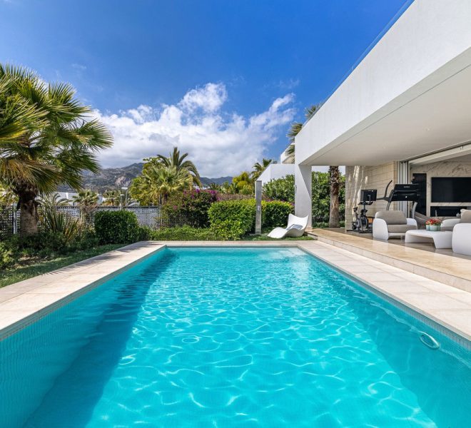 R5208496-Image 1-Detached - 4 Beds - 200 Built