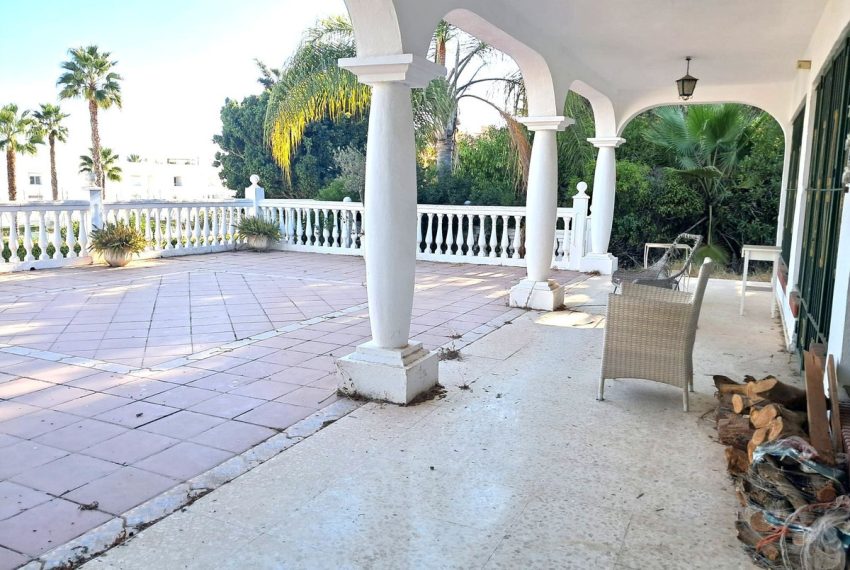 R5208601-Villa-For-Sale-Estepona-Detached-5-Beds-220-Built-19