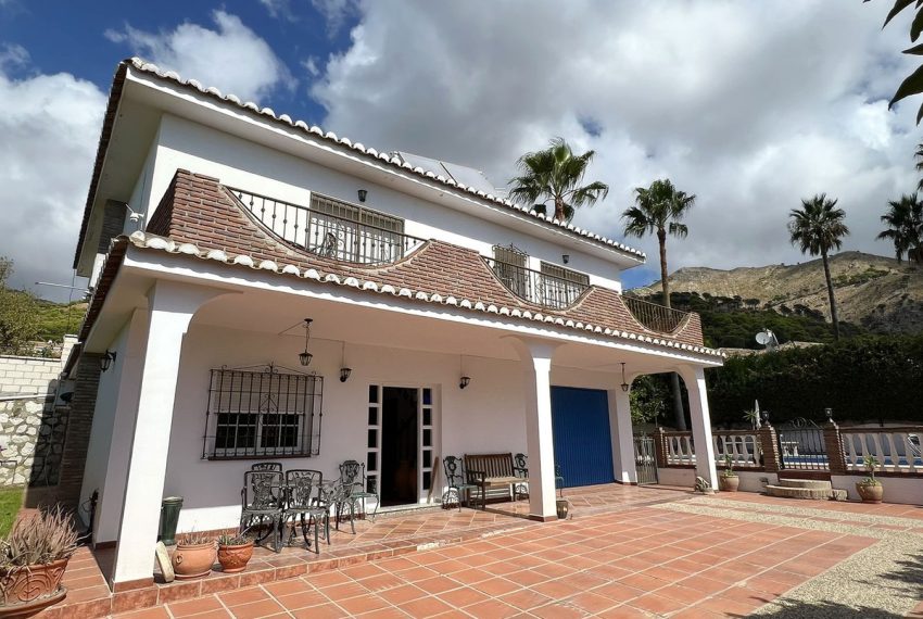 R5208655-Villa-For-Sale-Mijas-Detached-5-Beds-265-Built-3
