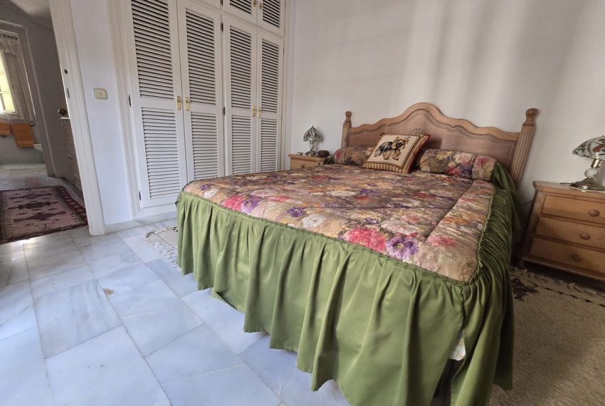 R5208703-Villa-For-Sale-Calahonda-Detached-4-Beds-171-Built-11