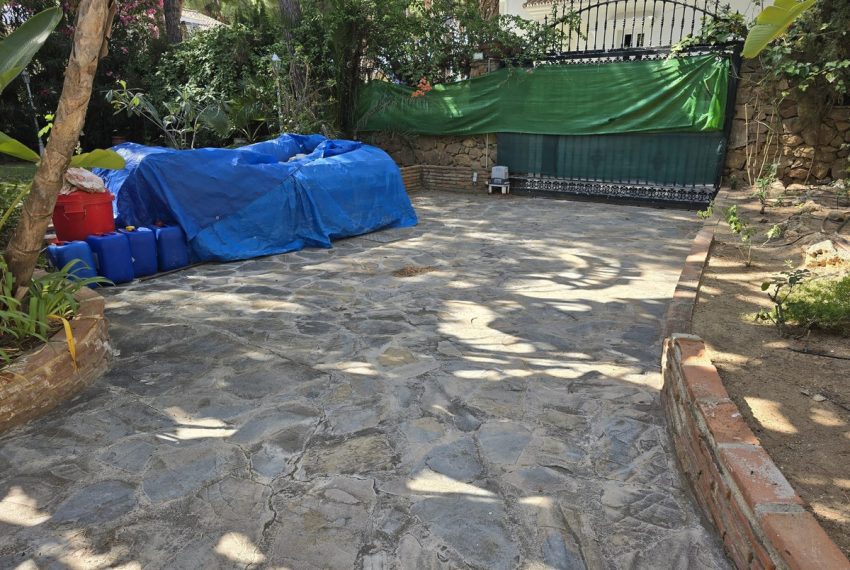 R5208703-Villa-For-Sale-Calahonda-Detached-4-Beds-171-Built-13