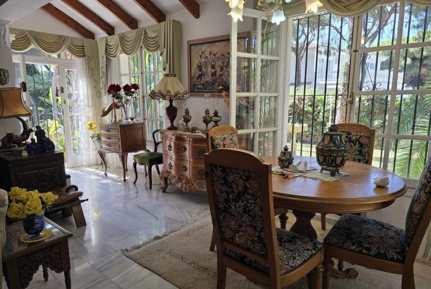 R5208703-Villa-For-Sale-Calahonda-Detached-4-Beds-171-Built-14