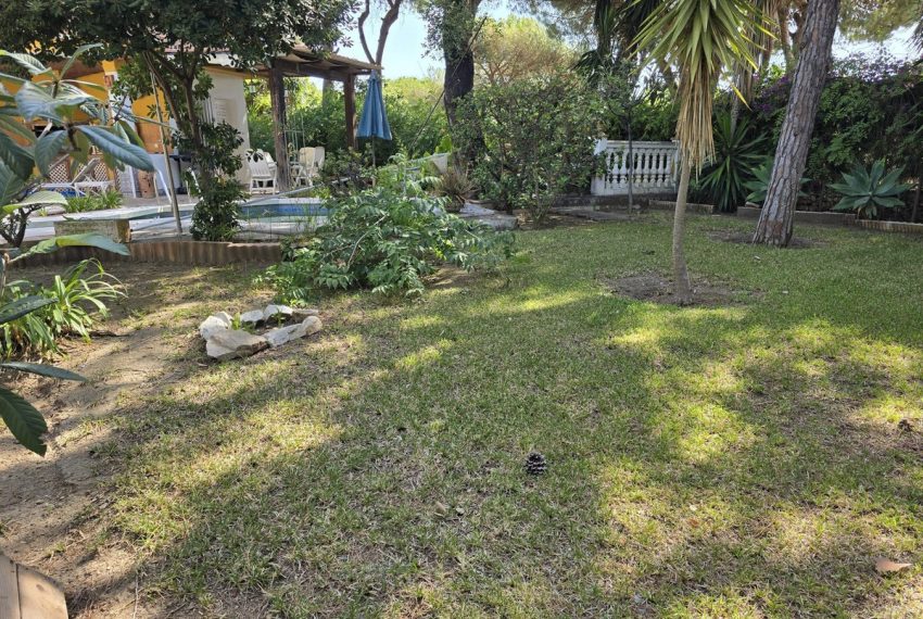 R5208703-Villa-For-Sale-Calahonda-Detached-4-Beds-171-Built-16