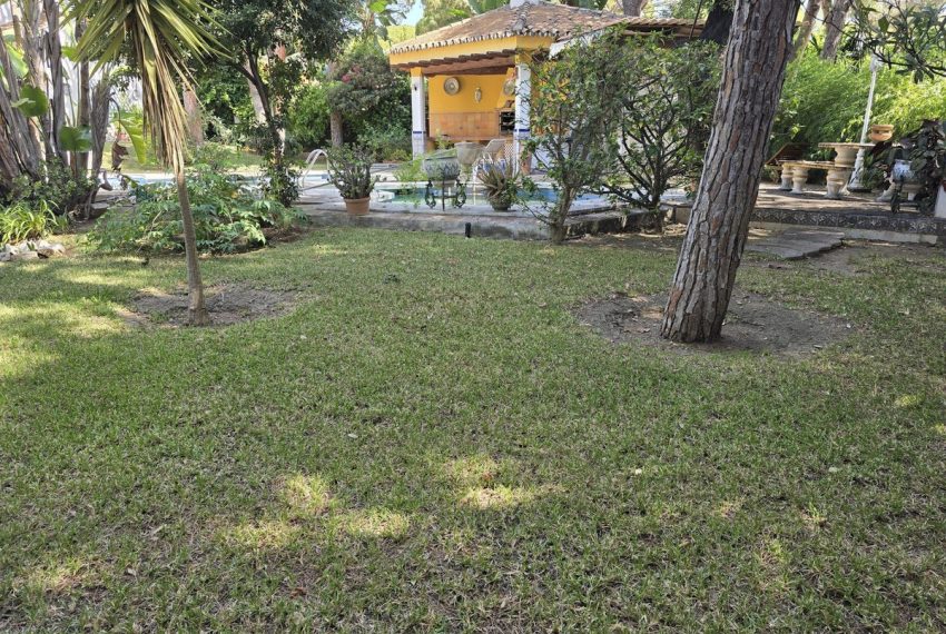 R5208703-Villa-For-Sale-Calahonda-Detached-4-Beds-171-Built-17