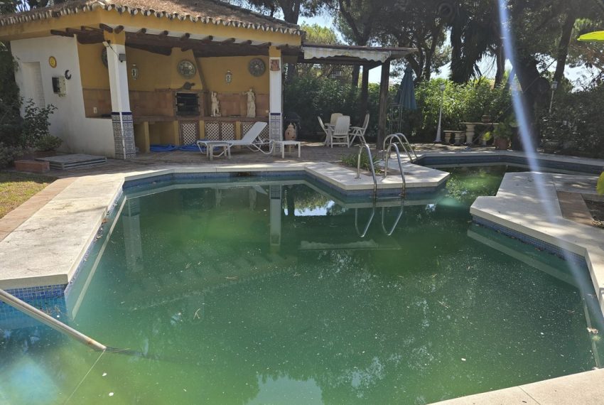 R5208703-Villa-For-Sale-Calahonda-Detached-4-Beds-171-Built-5