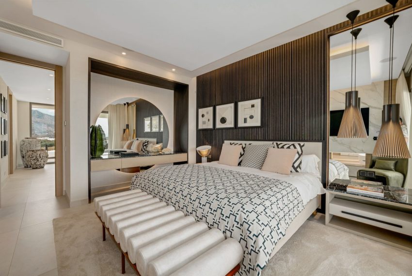 R5208745-Villa-For-Sale-Nueva-Andalucia-Semi-Detached-4-Beds-480-Built-17