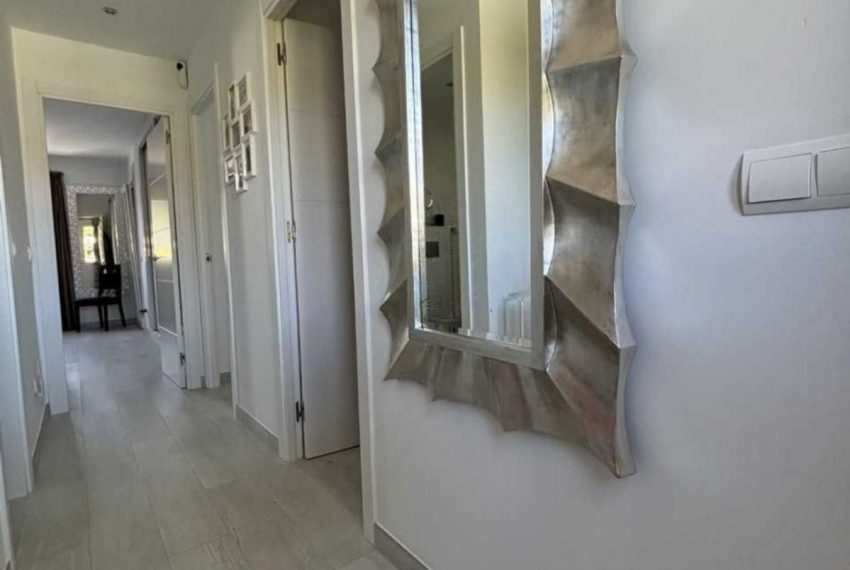 R5209171-Villa-For-Sale-El-Paraiso-Detached-3-Beds-148-Built-10