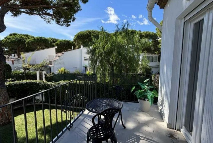 R5209171-Villa-For-Sale-El-Paraiso-Detached-3-Beds-148-Built-16