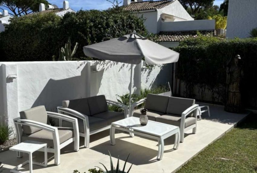 R5209171-Villa-For-Sale-El-Paraiso-Detached-3-Beds-148-Built-3